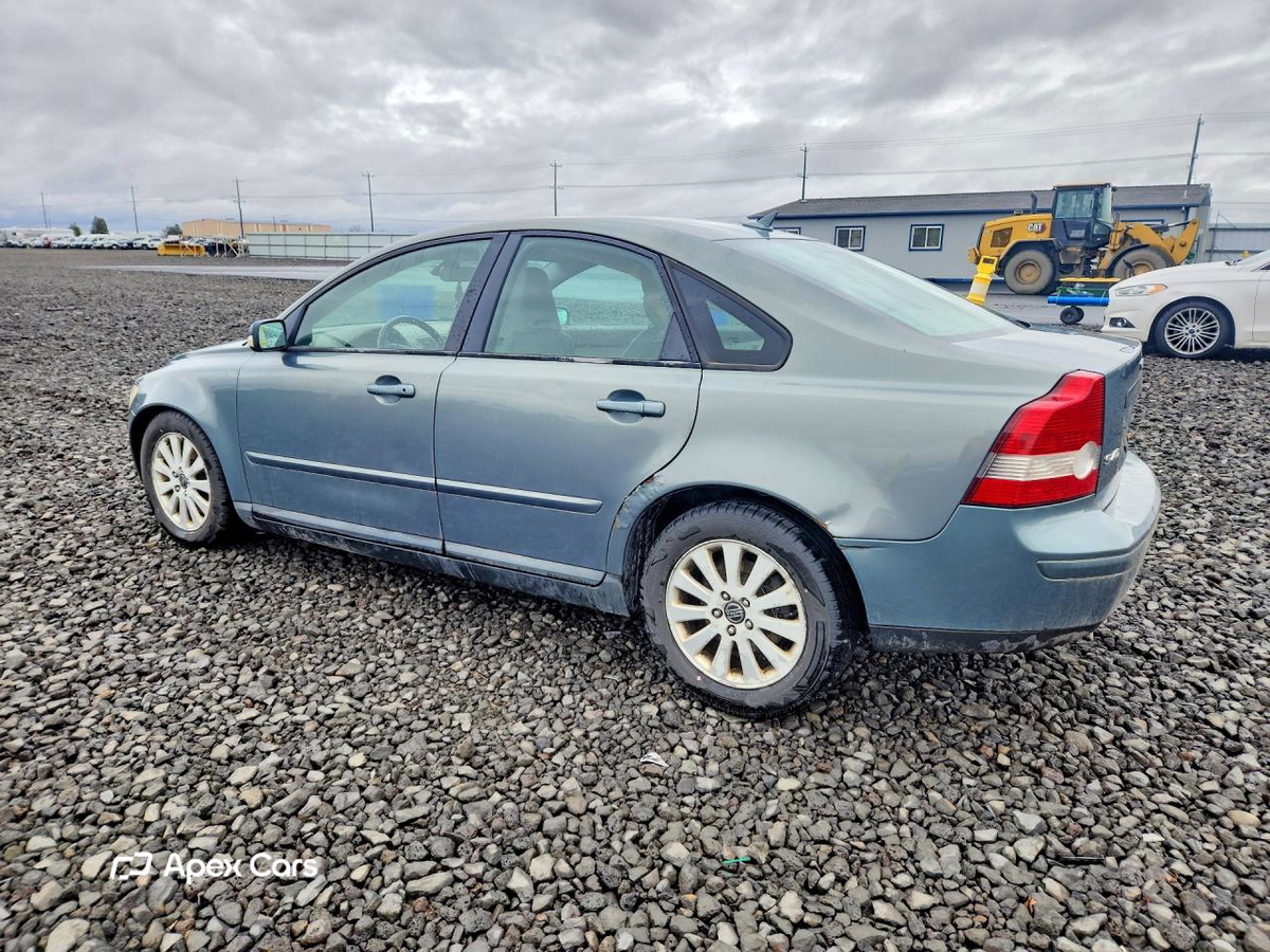 Volvo S40 2004