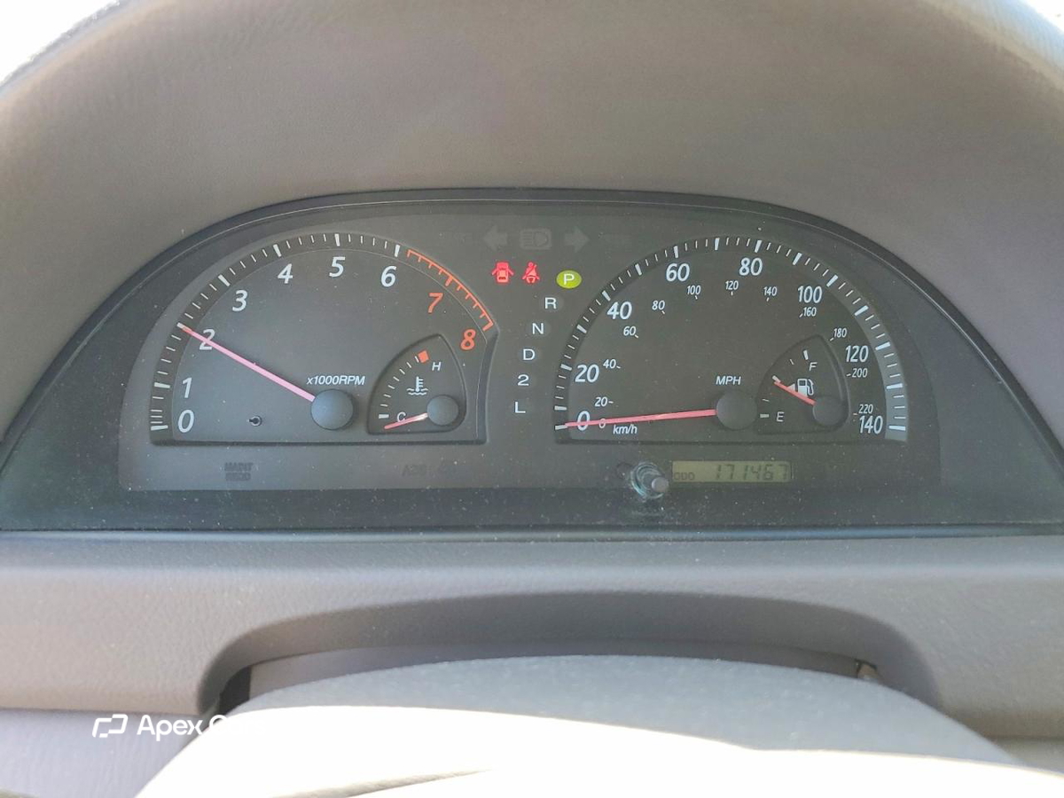 Toyota Camry 2004