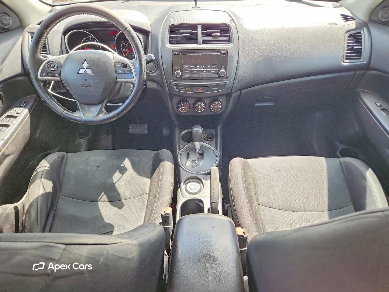 Mitsubishi Outlander 2015