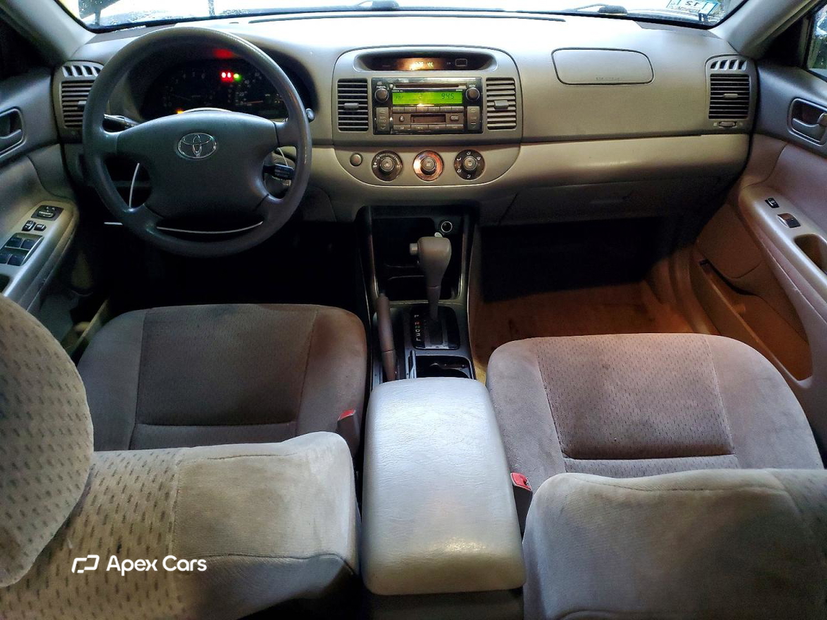 Toyota Camry 2004