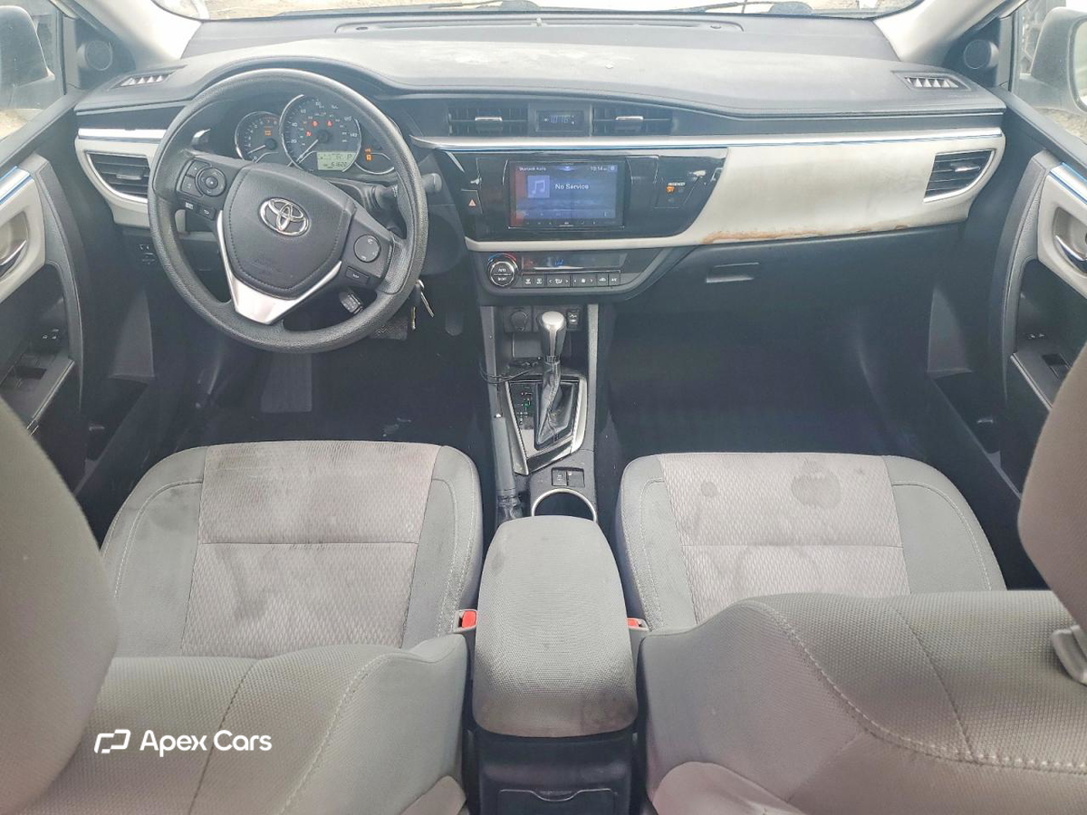 Toyota Corolla 2015
