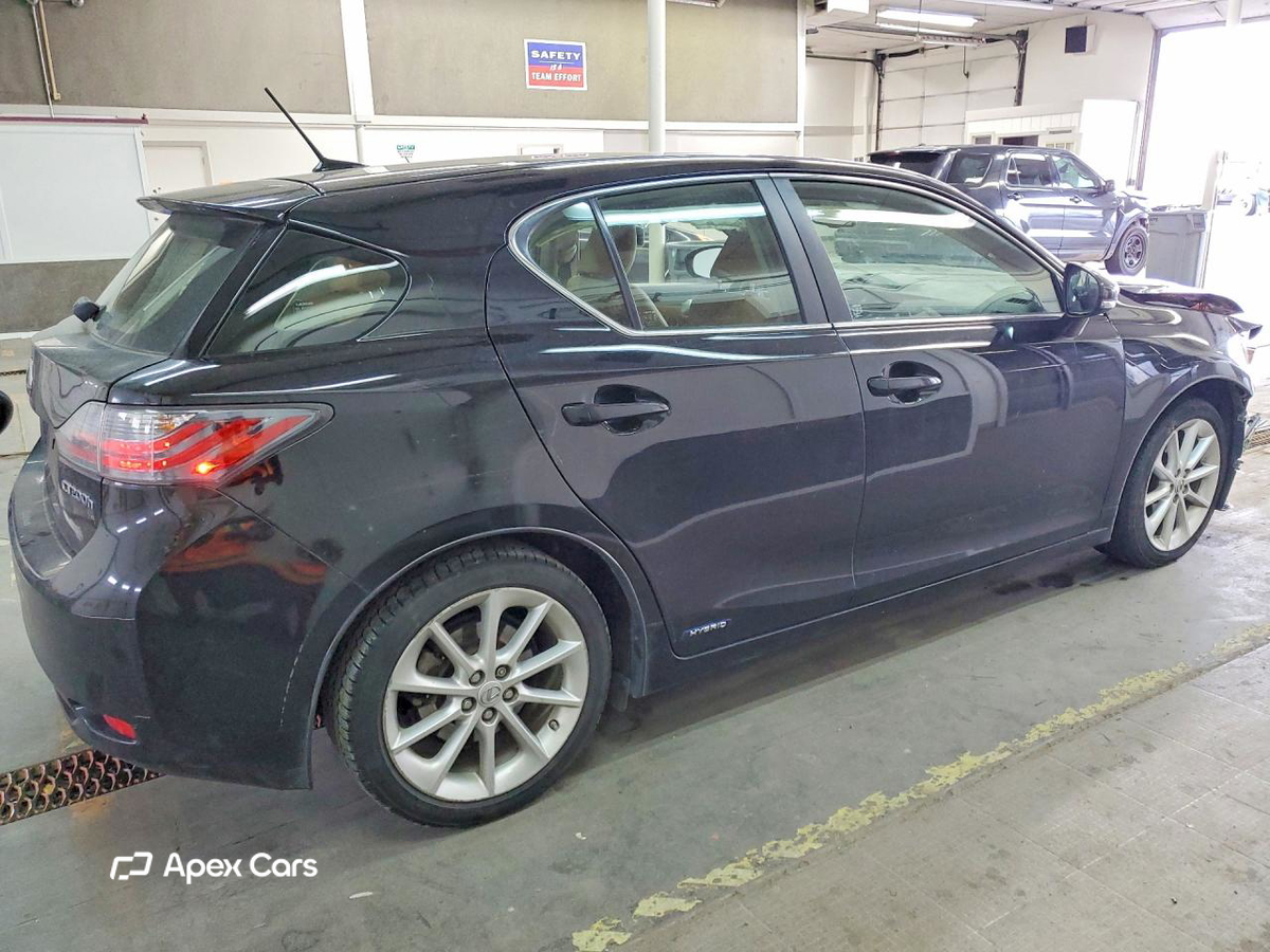 Lexus CT 2012
