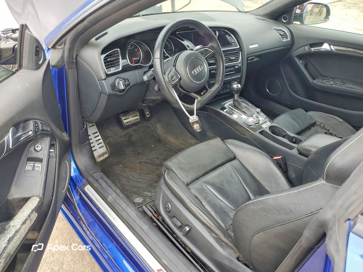 Audi RS5 2013