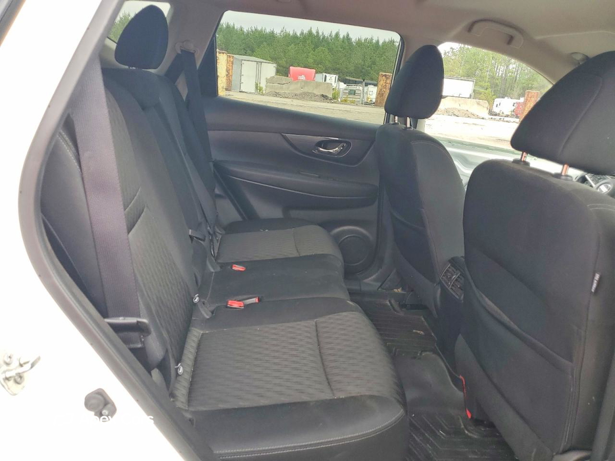 Nissan Rogue 2020