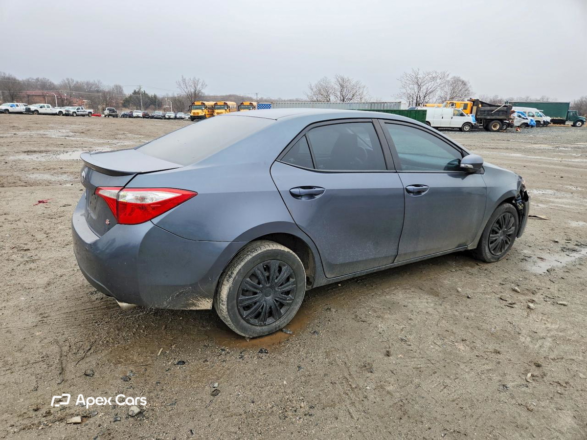 Toyota Corolla 2015