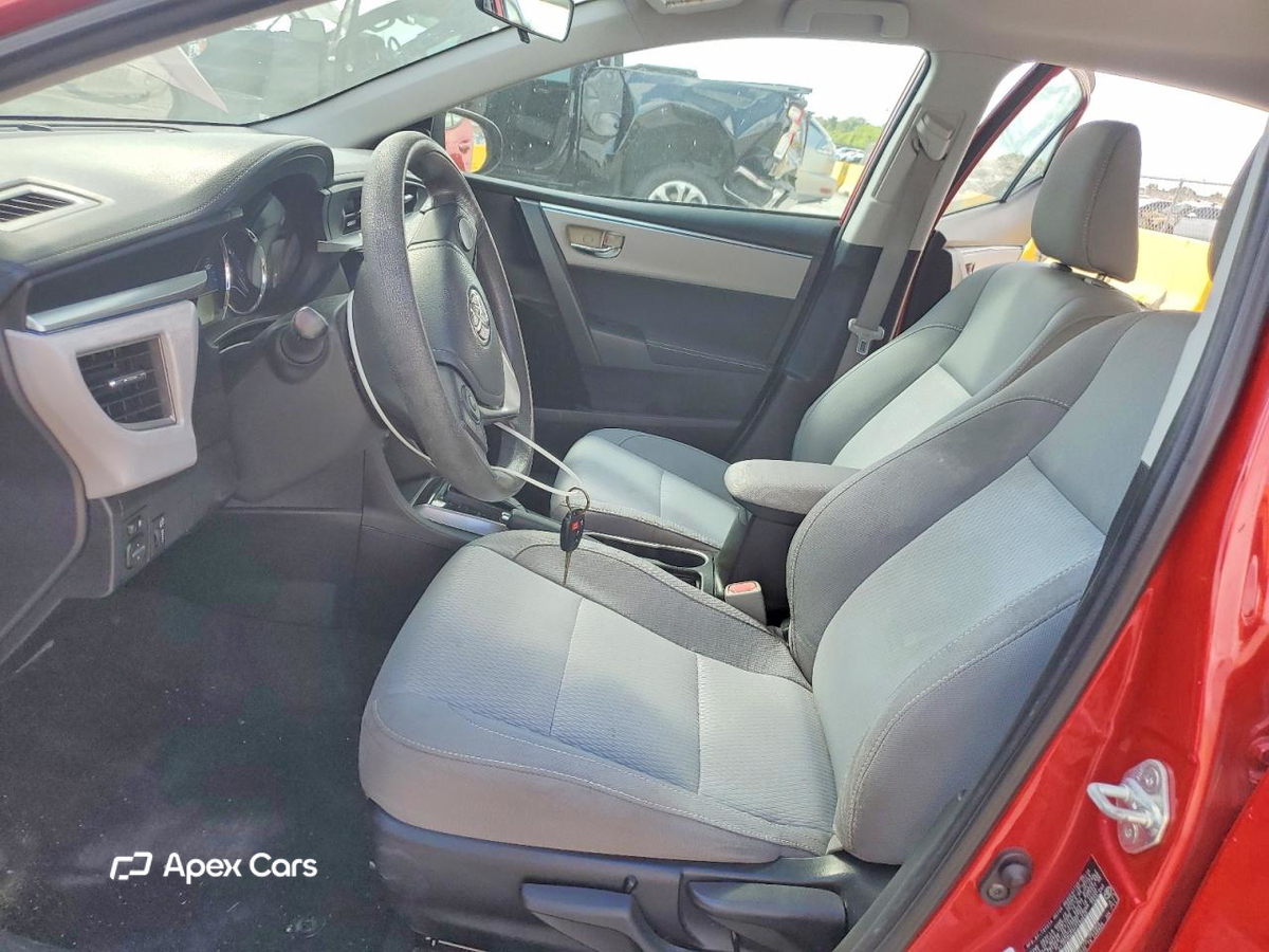 Toyota Corolla 2015