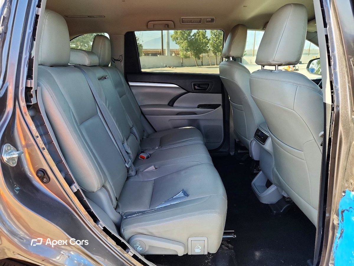 Toyota Highlander 2018