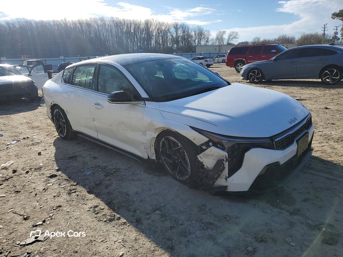 Kia K4 2025