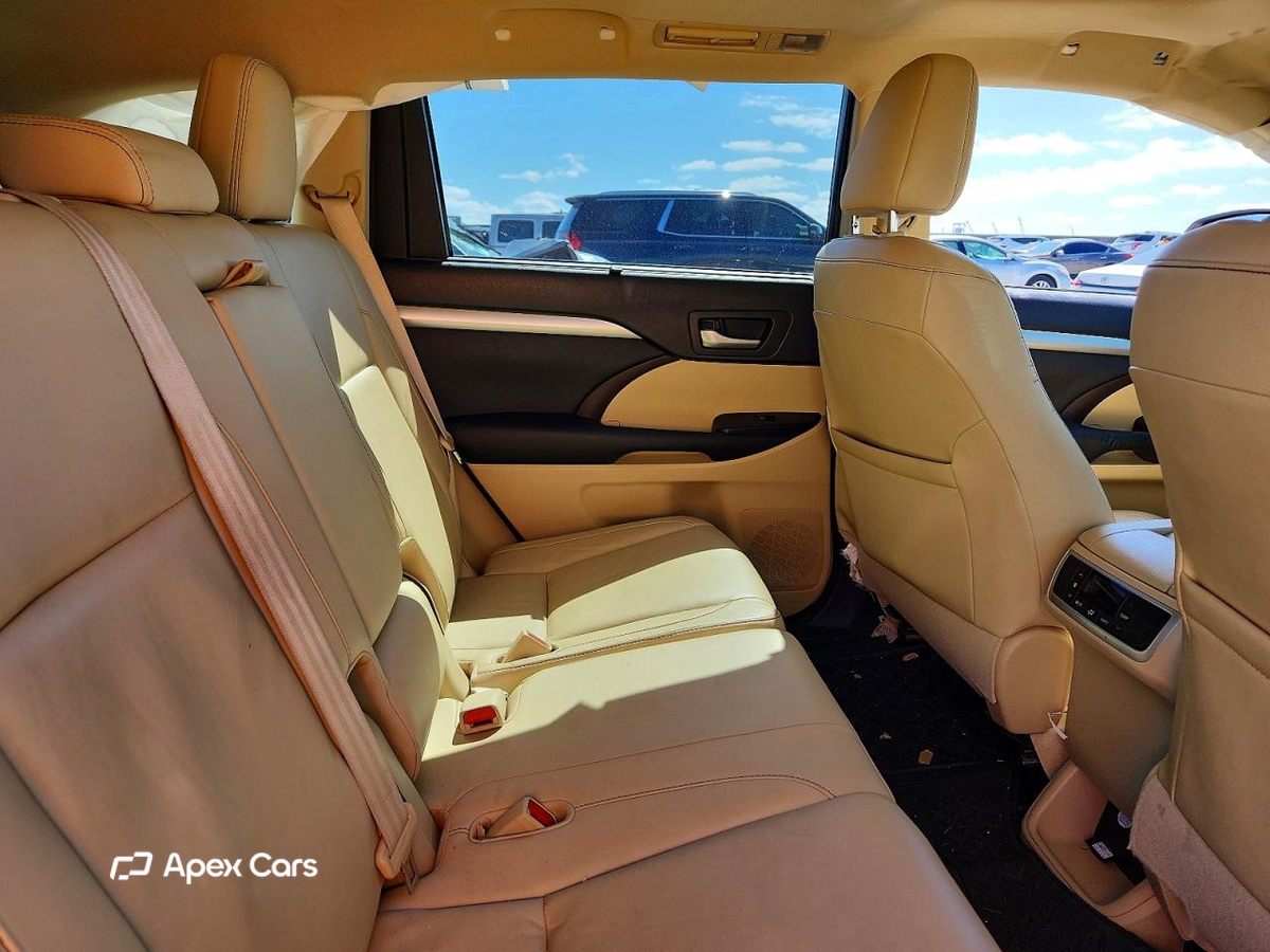 Toyota Highlander 2015