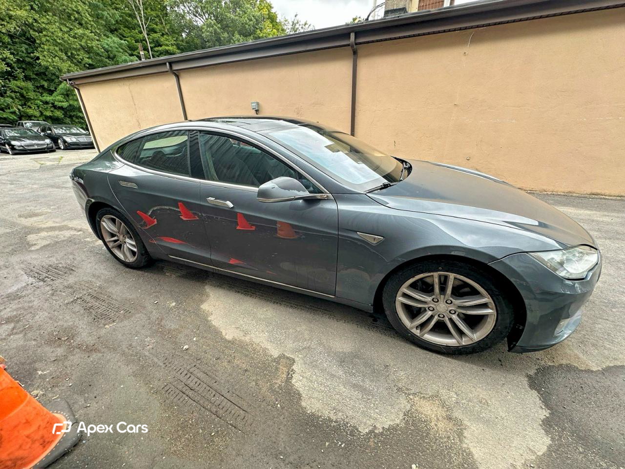 Tesla Model S 2013