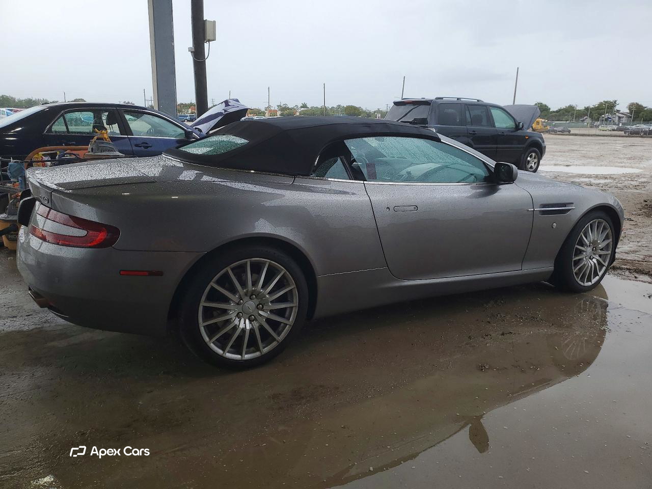 Aston Martin DB9 2006