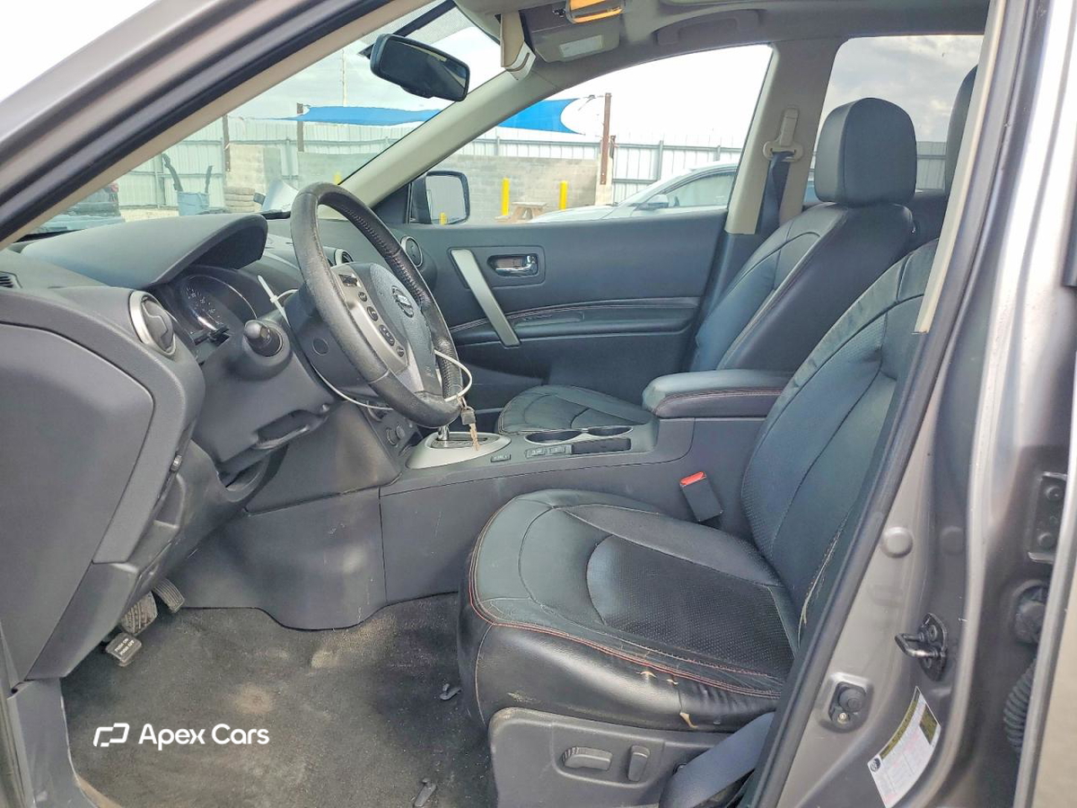 Nissan Rogue 2012