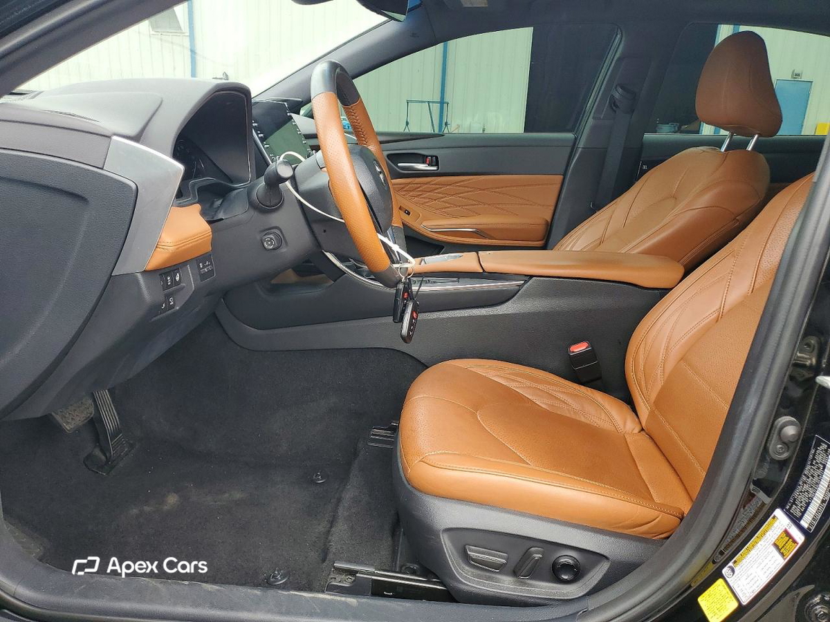 Toyota Avalon 2020