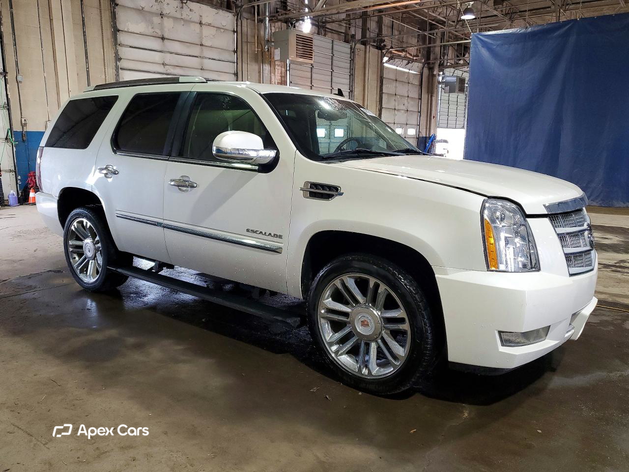 Cadillac Escalade 2013