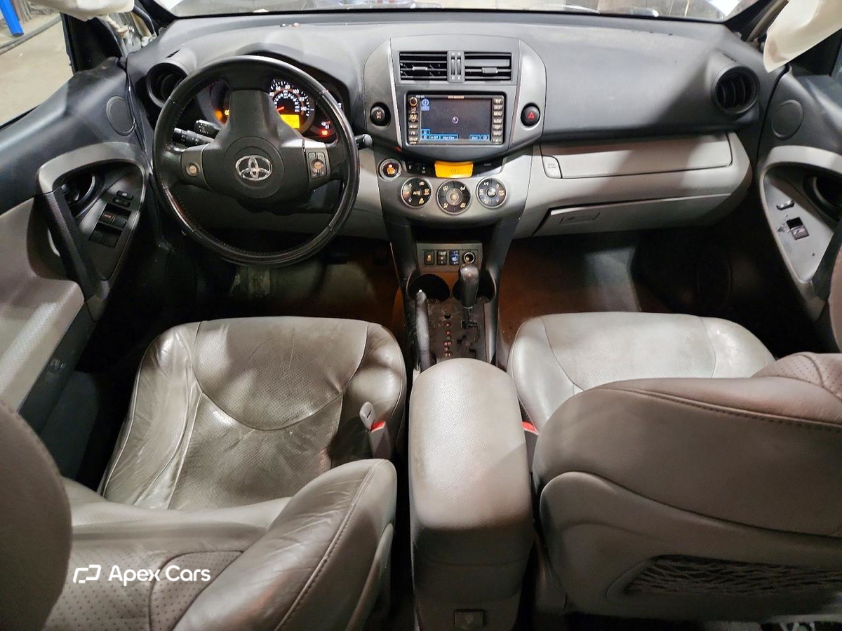 Toyota RAV 4 2011