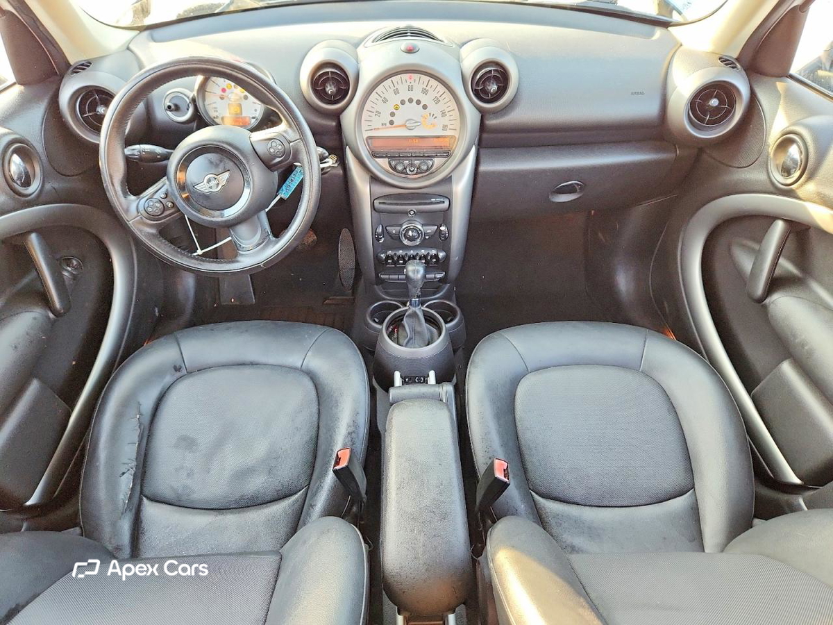 MINI Cooper 2012
