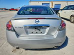 Nissan Altima 2012