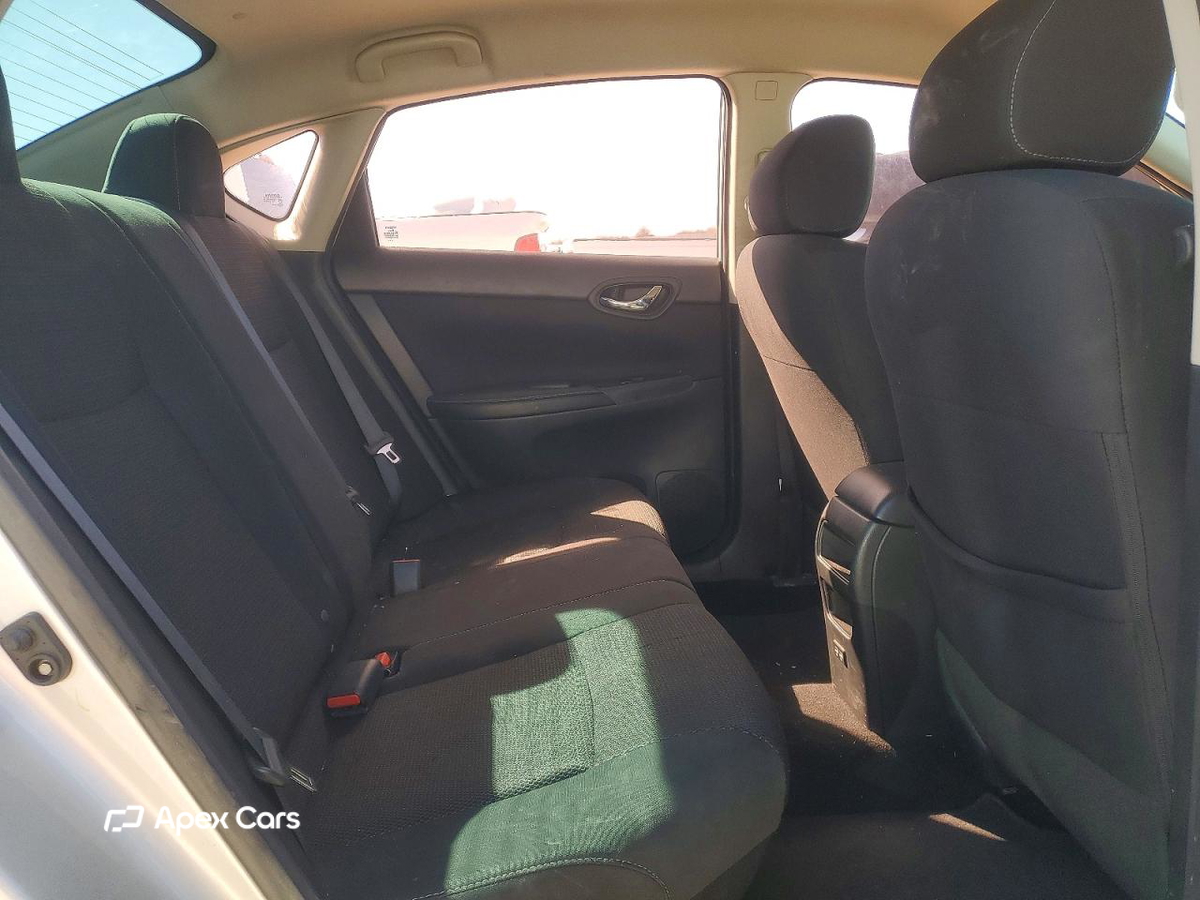 Nissan Sentra 2019