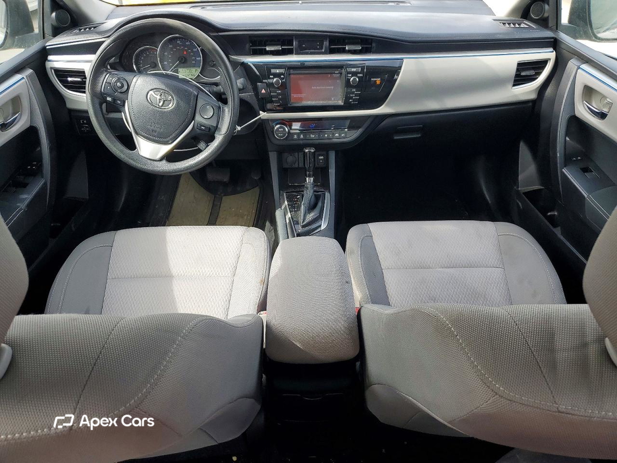 Toyota Corolla 2015