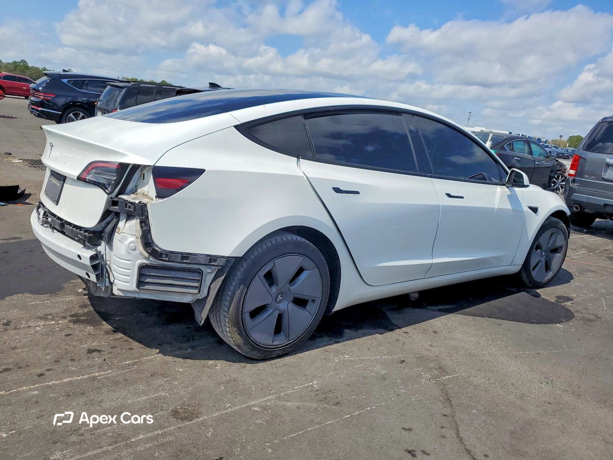 Tesla Model 3 2023