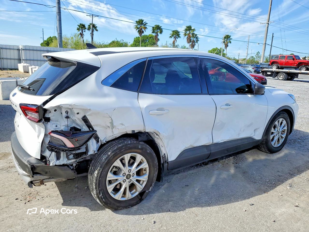 Ford Escape 2024