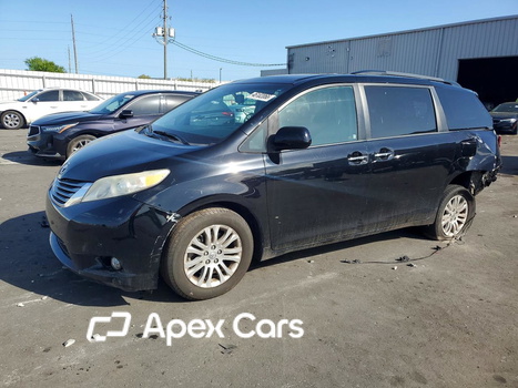 Toyota Sienna 2017 - Image 1 of 14