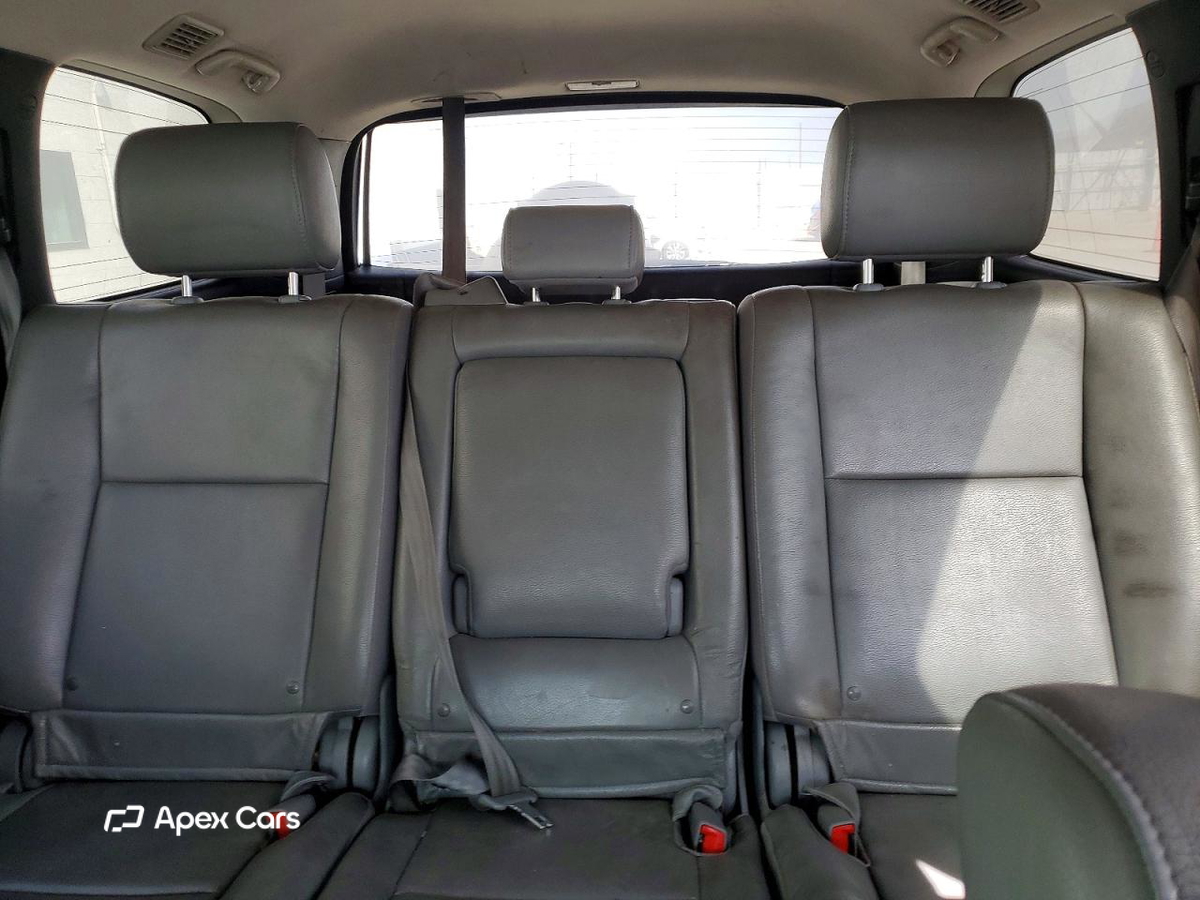 Toyota Sequoia 2013