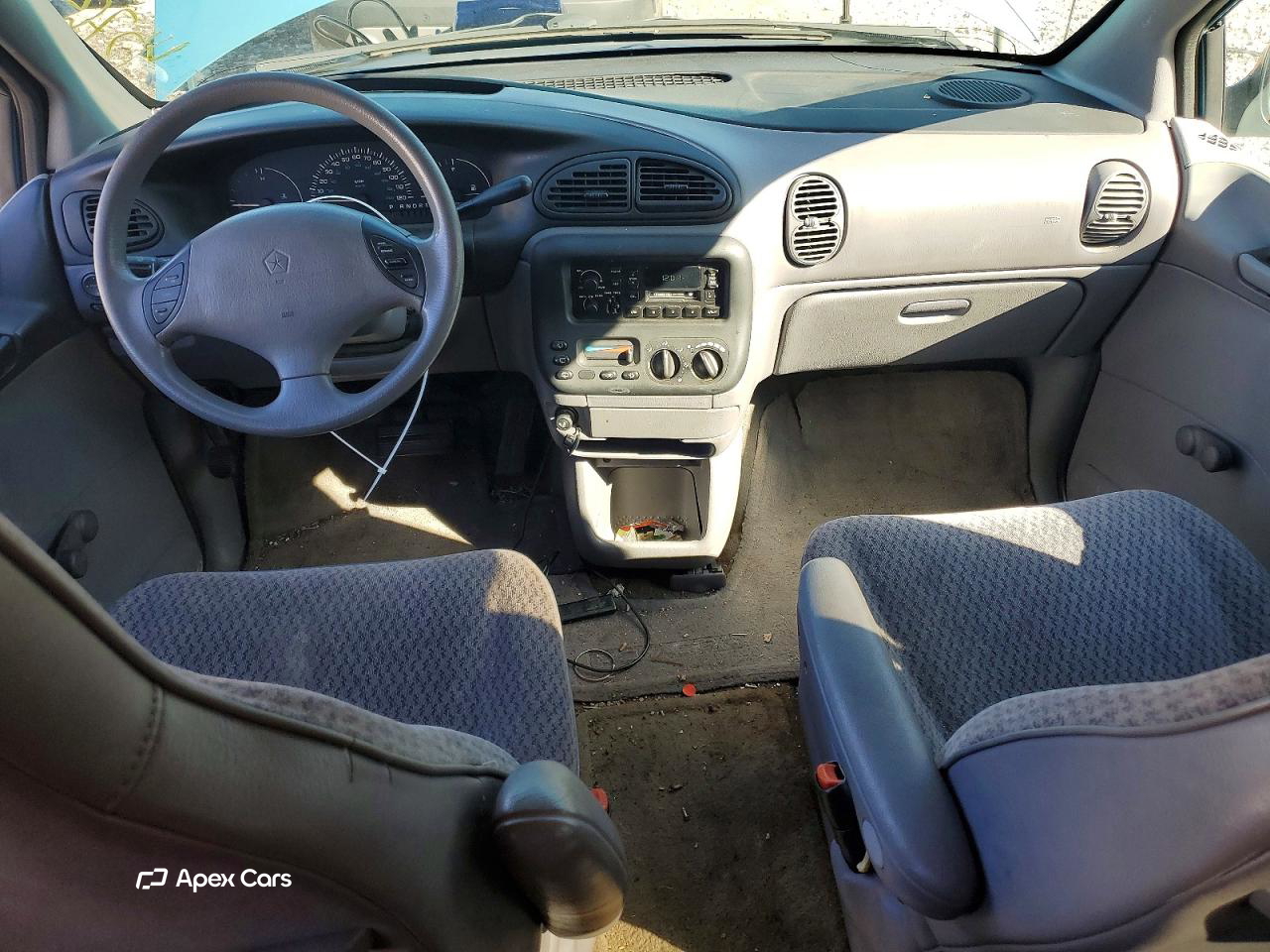 Plymouth Voyager 1999