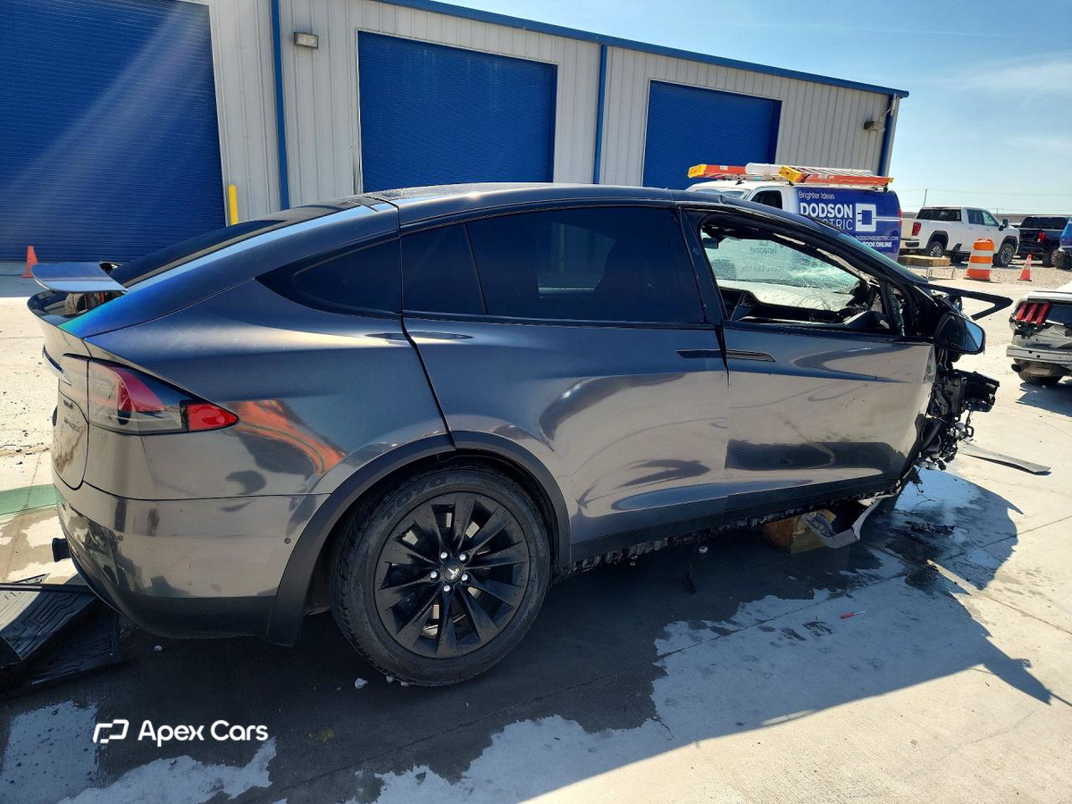 Tesla Model X 2018