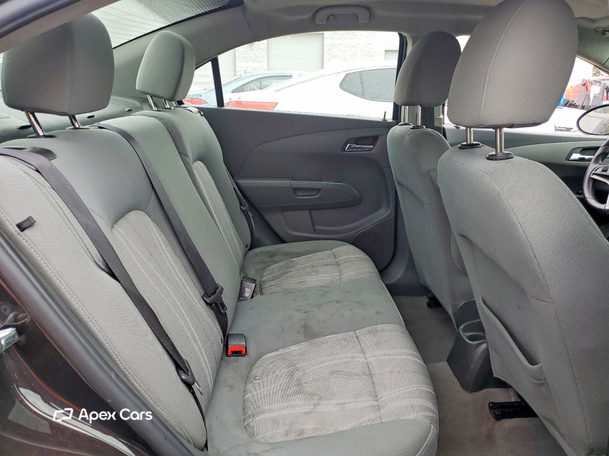 Chevrolet Sonic 2016
