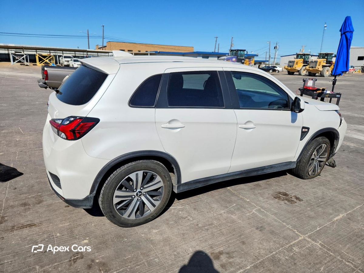 Mitsubishi Outlander 2021