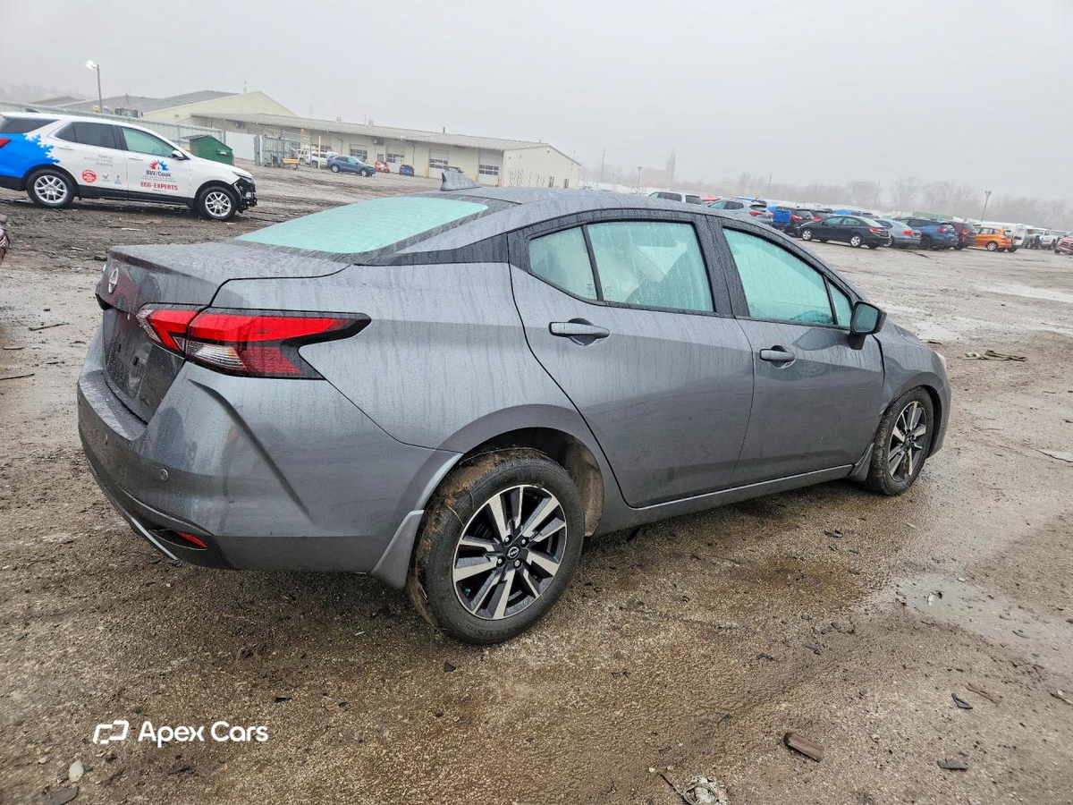 Nissan Versa 2025