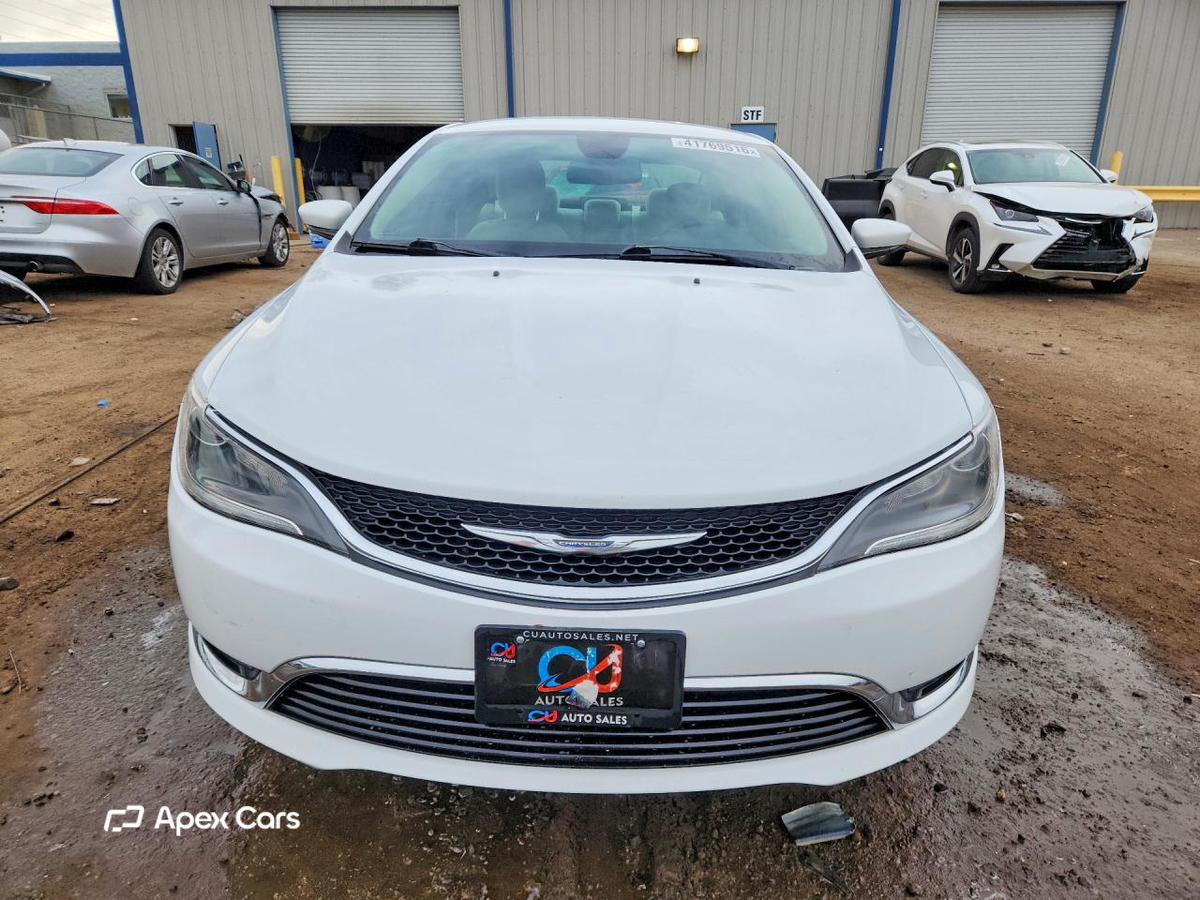 Chrysler 200 2016