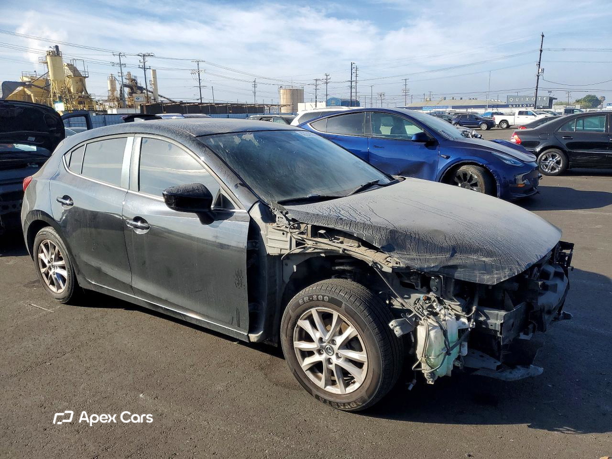Mazda 3 2016