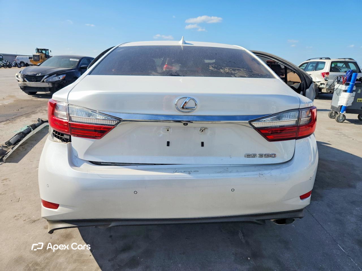 Lexus ES 2017