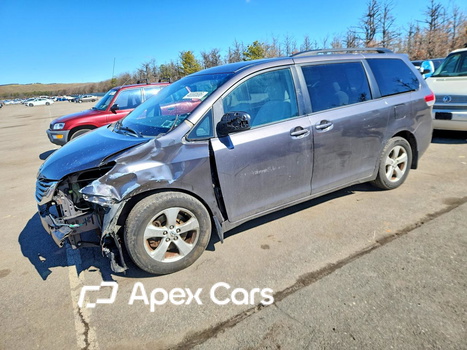 Toyota Sienna 2012 - Image 1 of 14