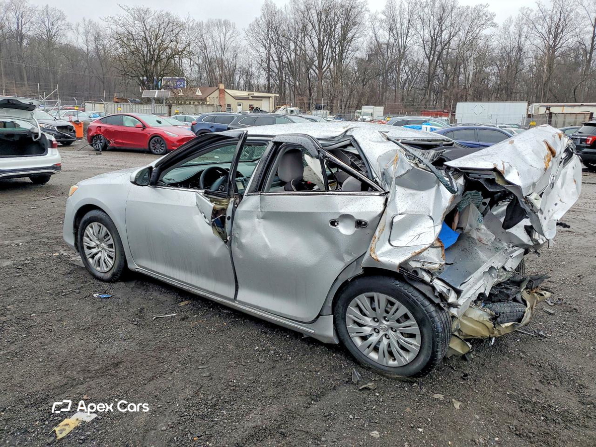 Toyota Camry 2012