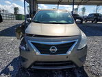 Nissan Versa 2016