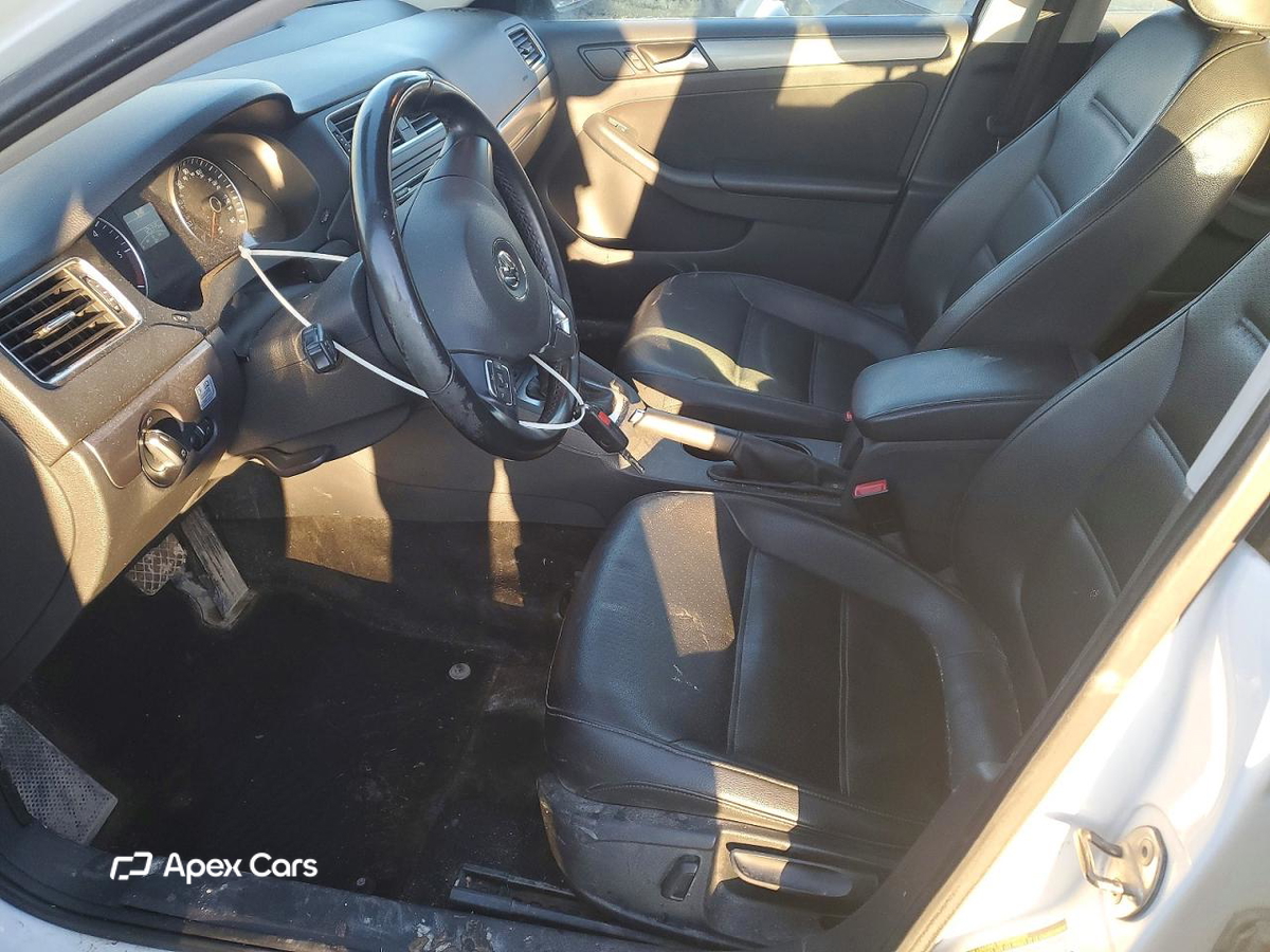 Volkswagen Jetta 2014