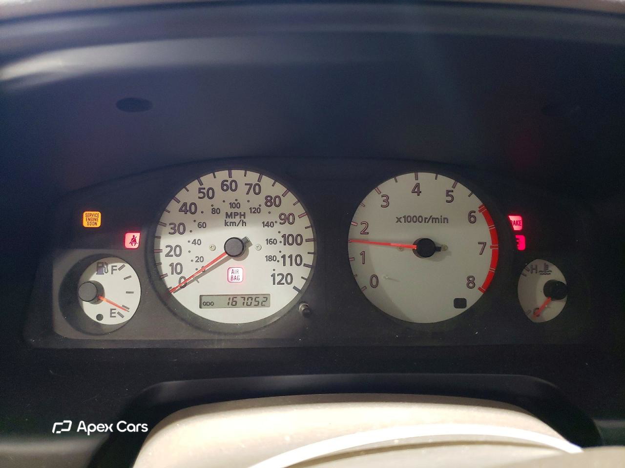 Nissan Pathfinder 2000