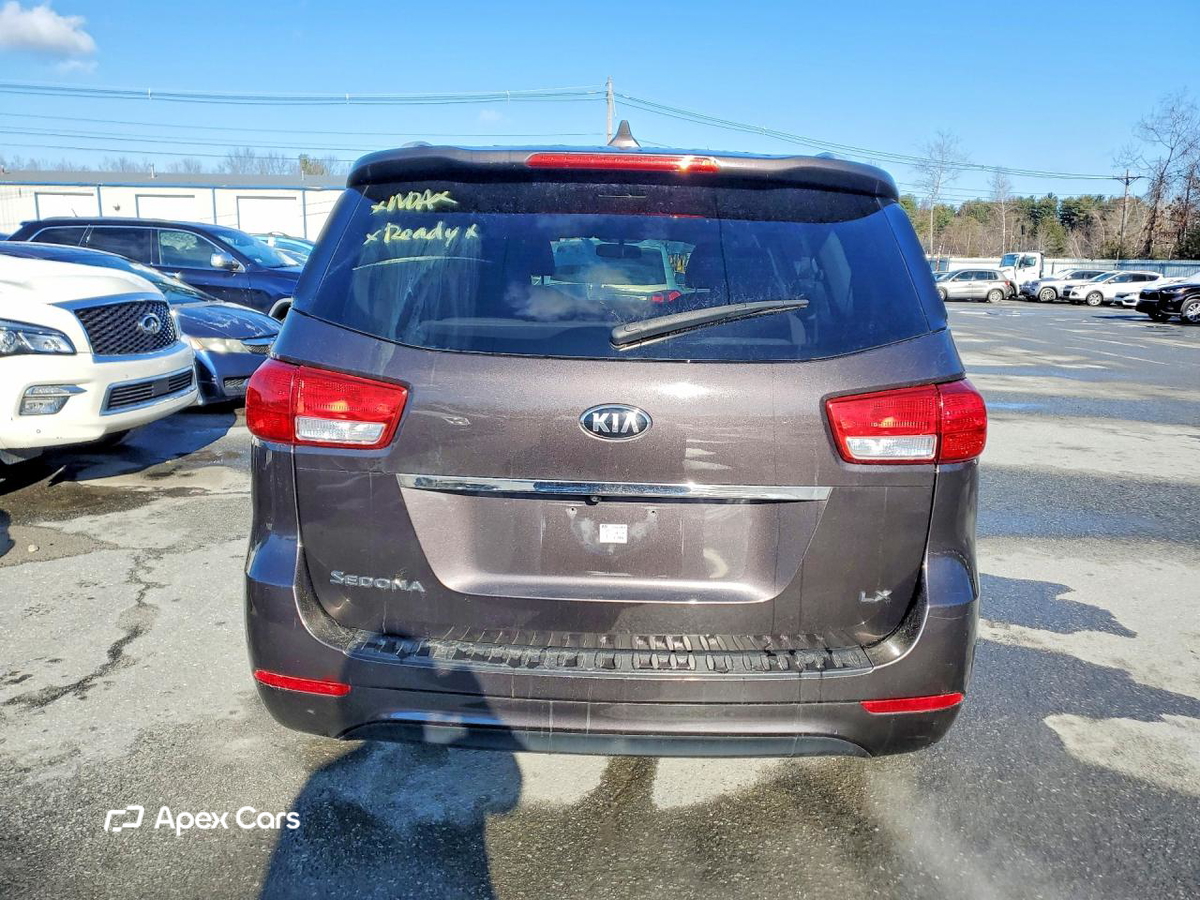 Kia Sedona 2015