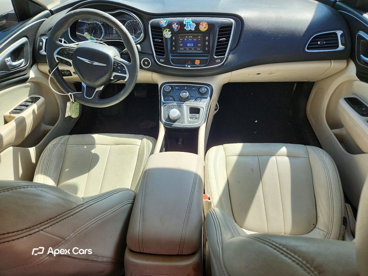 Chrysler 200 2015