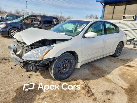 Nissan Altima 2010 - Image 1 of 5