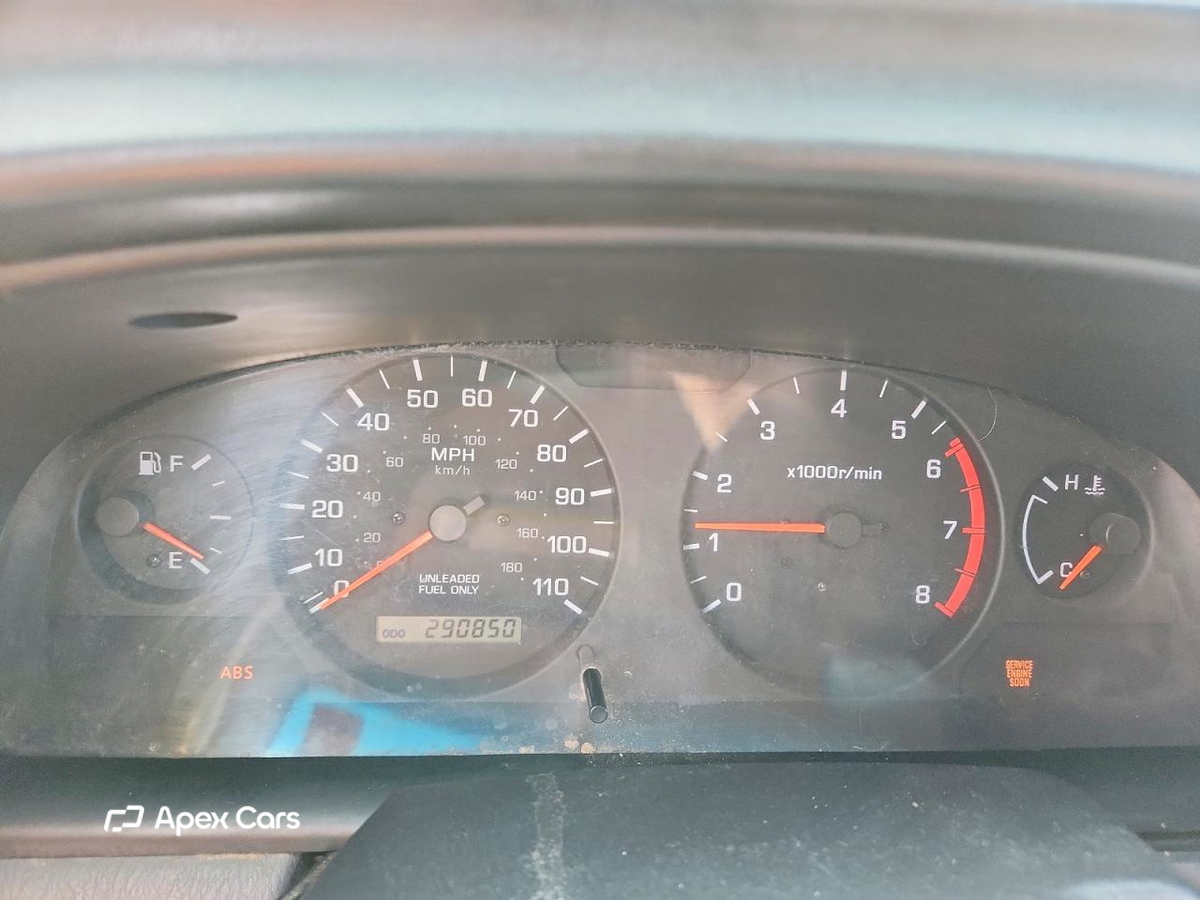 Nissan XTerra 2000