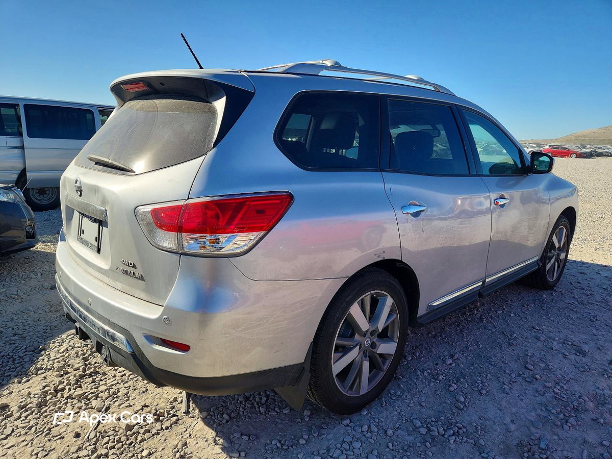 Nissan Pathfinder 2013