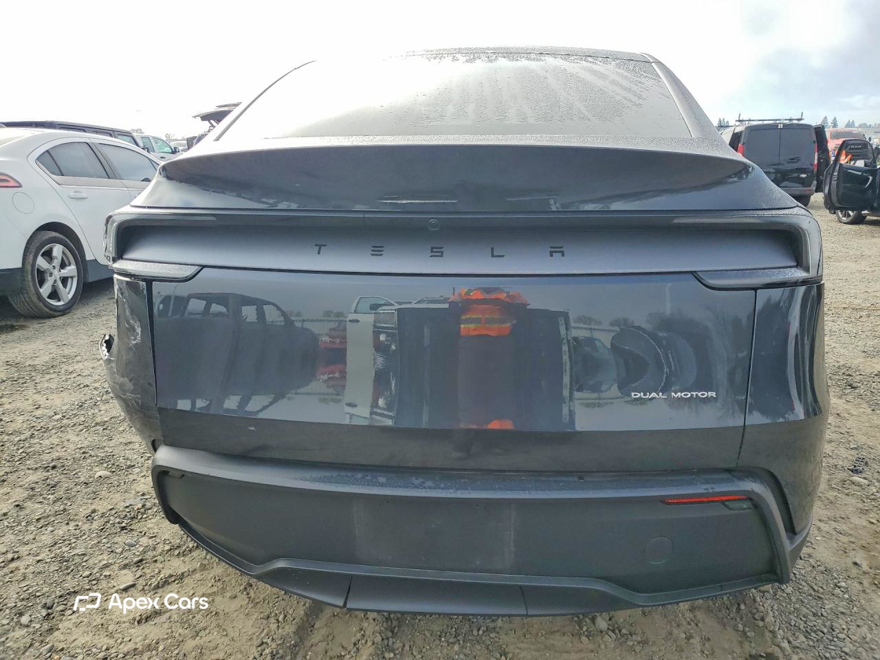 Tesla Model Y 2026