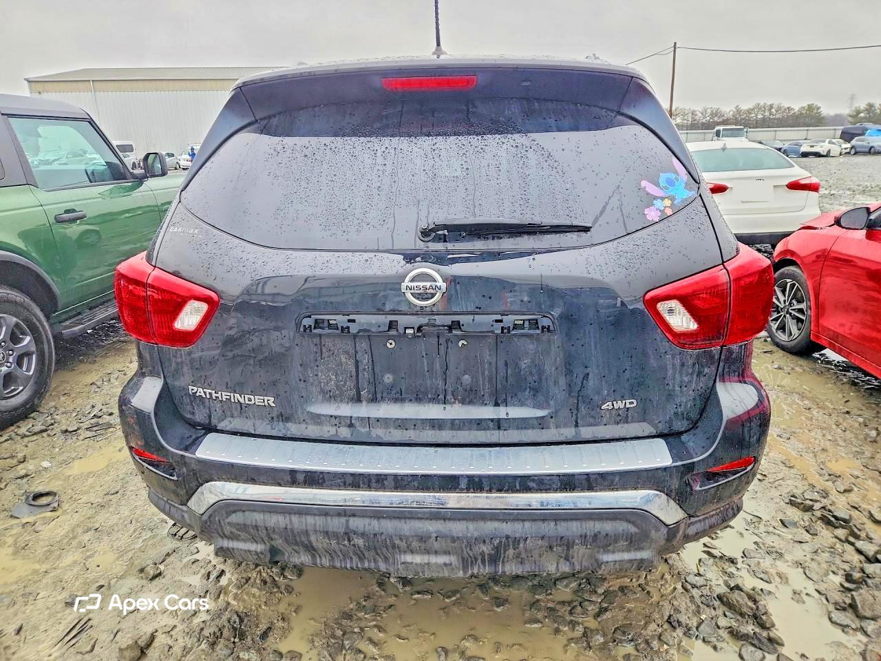 Nissan Pathfinder 2017