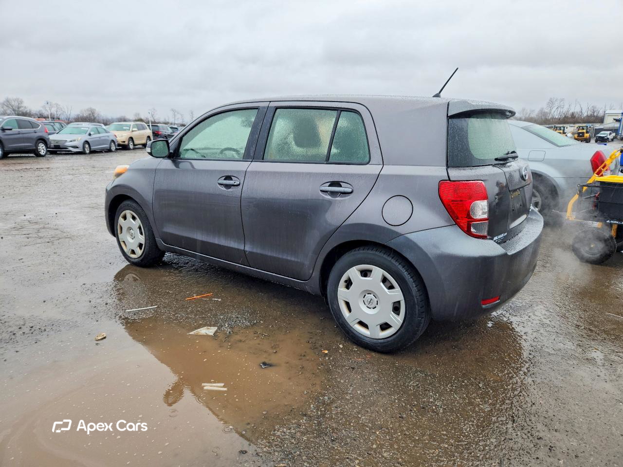 Scion xD 2013