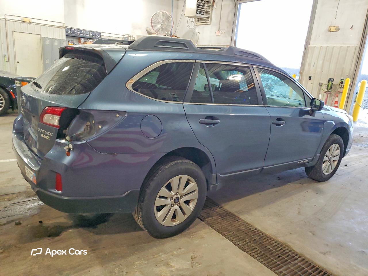 Subaru Outback 2015