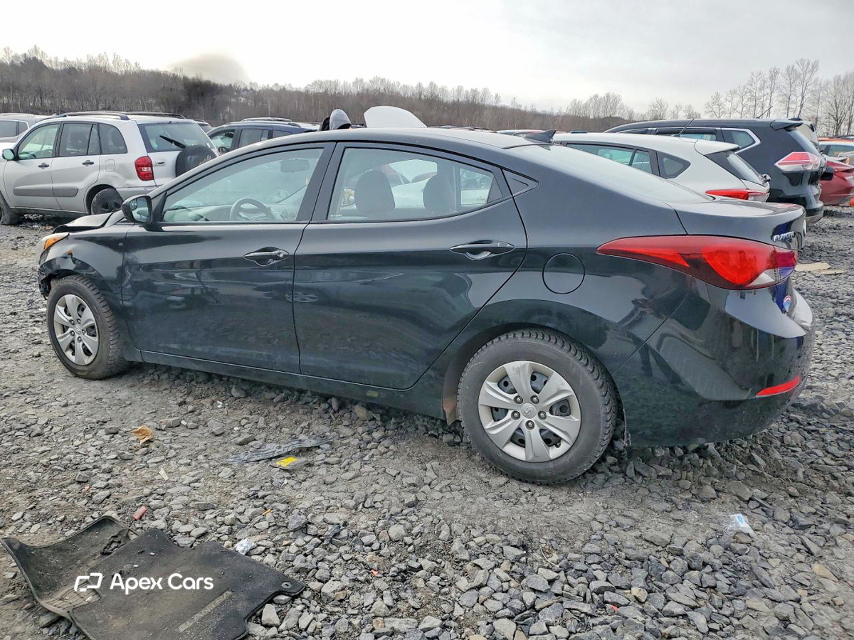 Hyundai Elantra 2016